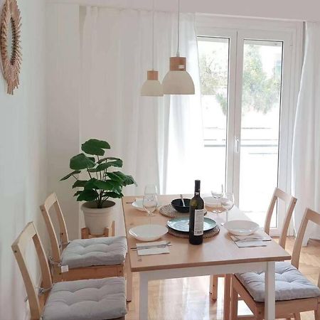 Sunny Two-Bedroom Apartment Next To Panathenaic Stadium Exterior photo